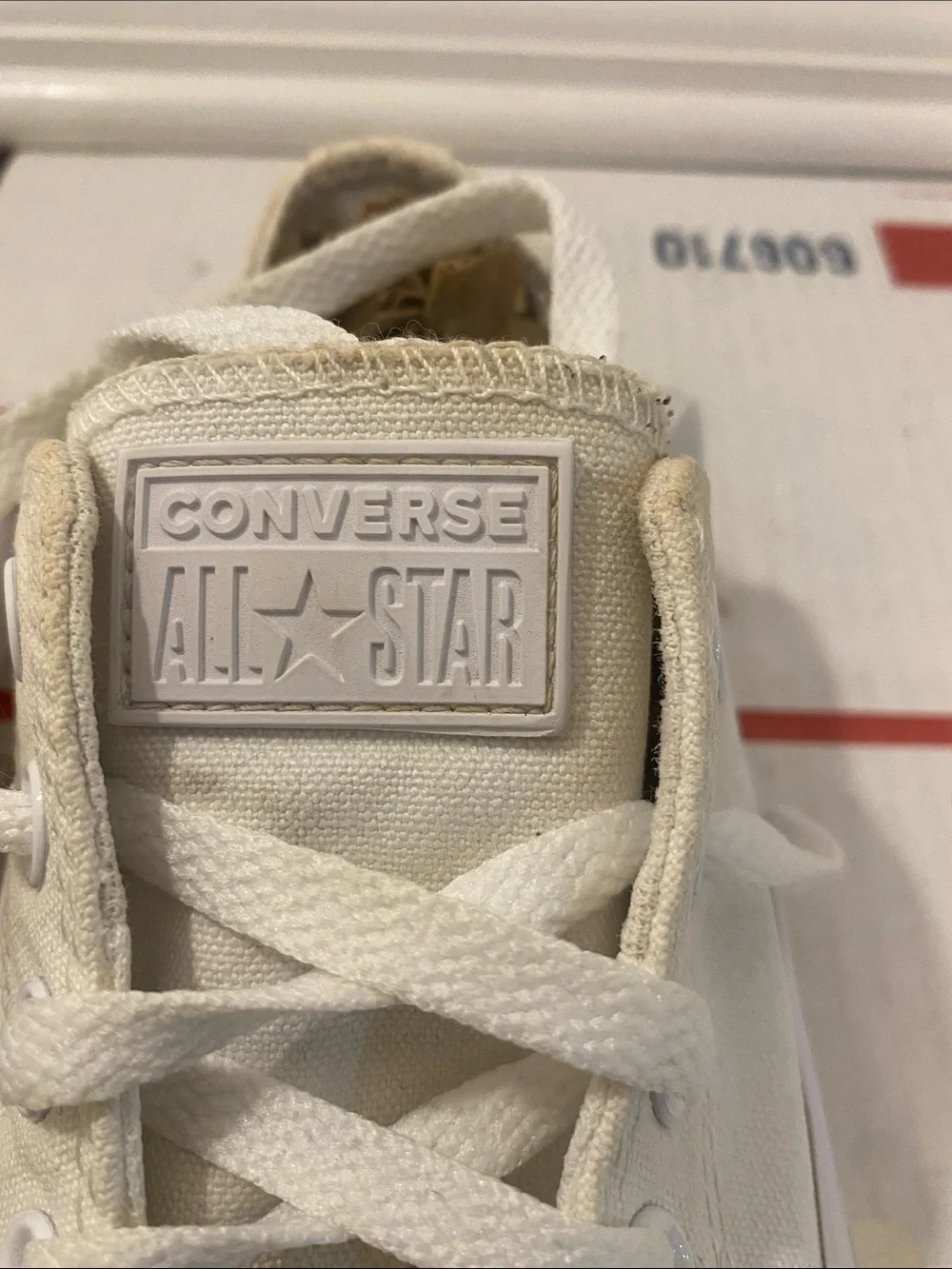 Converse All Star size (m)7.5 (w)5.5 sneakers good condition